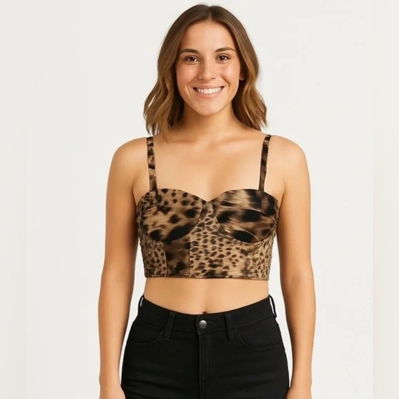 Live 4 Truth Size L Leopard Print Smocked Back Bustier Crop Top. New With Tags - Picture 1 of 4